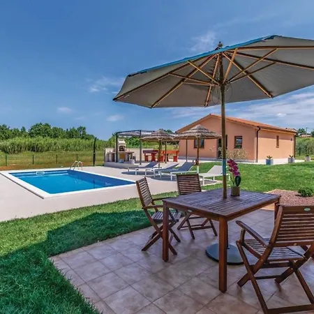 Сasa de vacaciones House In Porec/istrien 40464